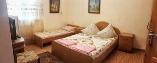 Мини-отель Mini-hotel Timur Гагра Стандартный трехместный номер-3