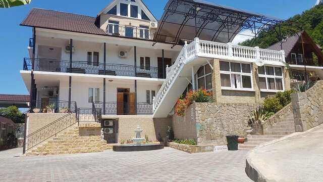 Мини-отель Mini-hotel Timur Гагра-3